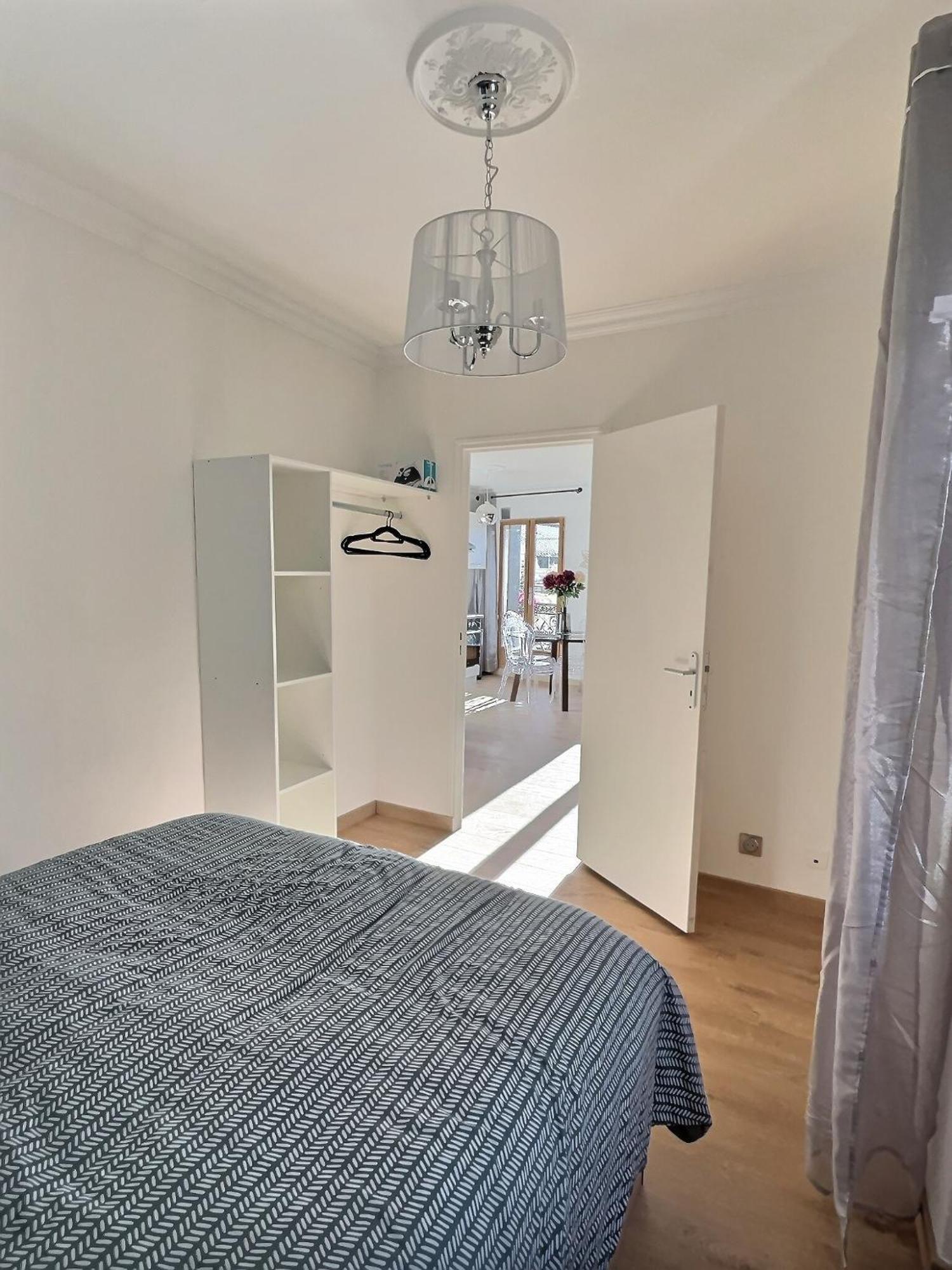 Appartement De Charme Avec Balcon Au Pied Des Commerces Béziers Extérieur photo